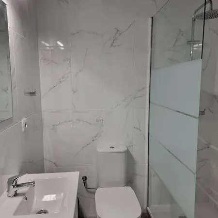 Da Estacao 호스텔 *