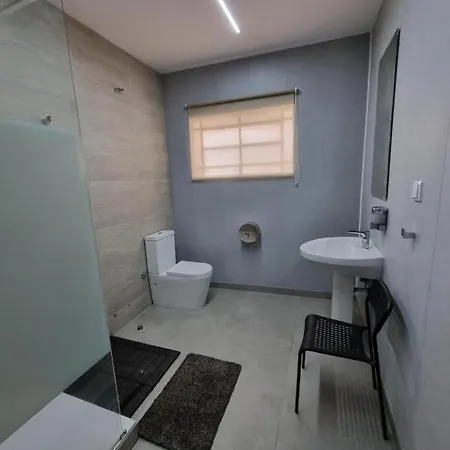 Da Estacao Hostel Portimao