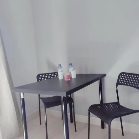 Da Estacao Hostel Portimao