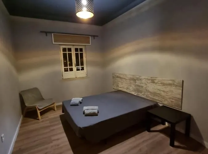 Da Estacao Hostel Portimão